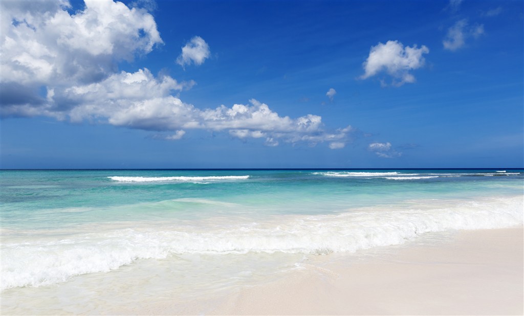 1 次 收藏:0 次 标签:标准海边海浪图片海滩图片海边风景图片碧海蓝天