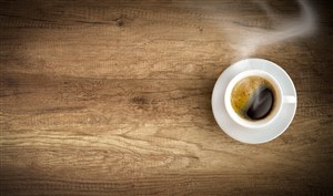 咖啡木制桌子图片