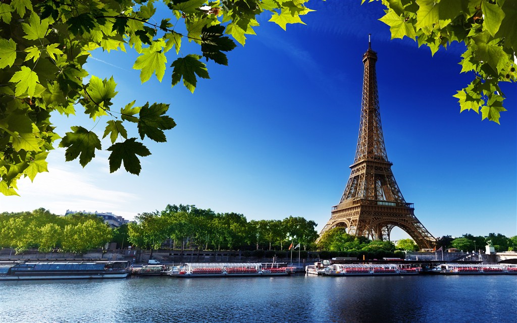 高清巴黎铁塔风景画