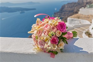 唯美婚礼花球花束图片