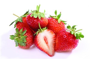 唯美新鲜的草莓
