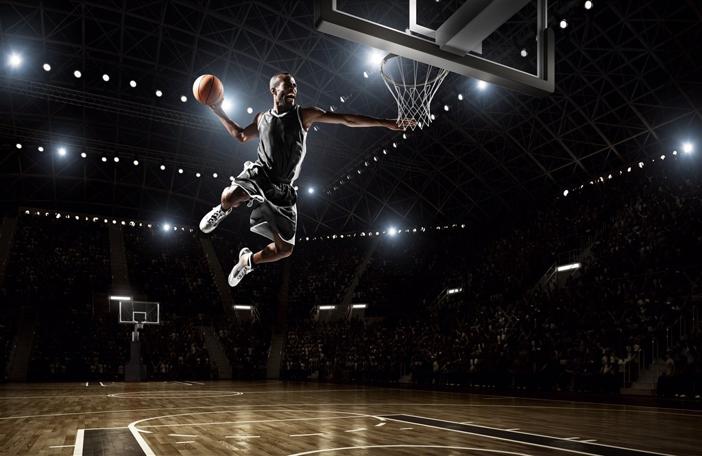 篮球运动员横版图片图片