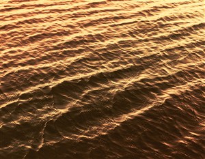 模拟海平面金色金属背景图片素材