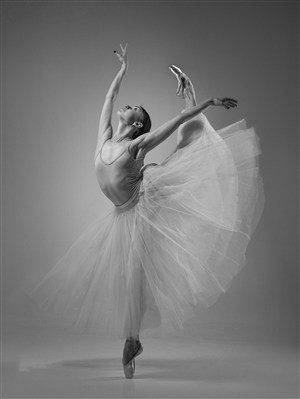现代芭蕾舞蹈美女图片
