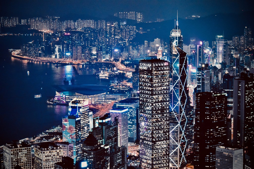 现代城市夜景图片