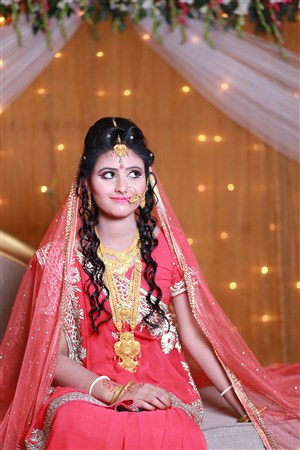 印度美女新娘图片