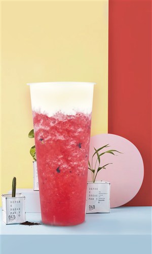 冷饮奶茶图片-盒芝莓莓