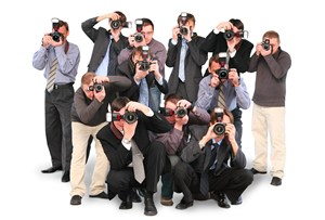 一群男性职业人物拿相机摄影师图片素材