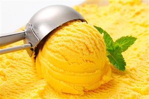 芒果黄色冰淇淋球